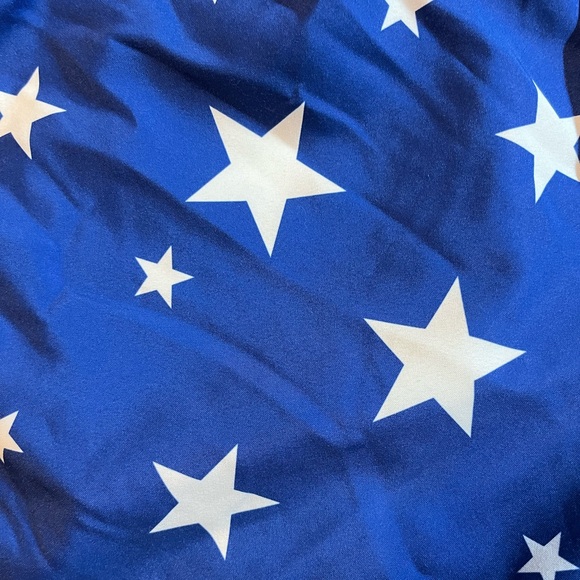 Crown & Ivy Men’s American Flag Swimming Trunks - Picture 6 of 7